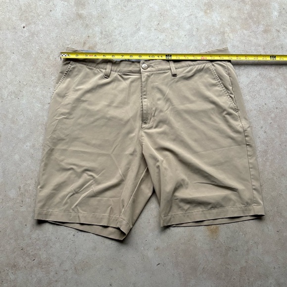 Adidas golf tan shorts - Picture 5 of 5